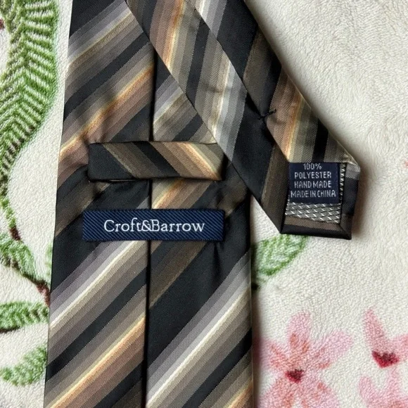Croft & Barrow Men's Tie - Black, Gray, Gold Stripes - Picture 2 of 3